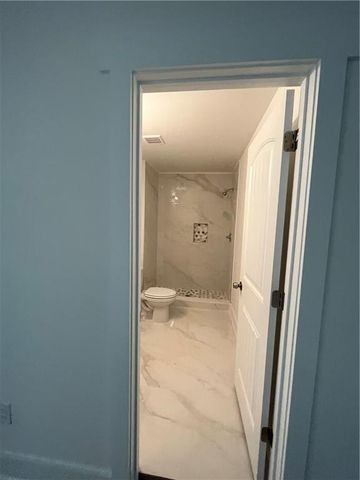 1404 Slate Bend Drive, Dacula, GA 30019