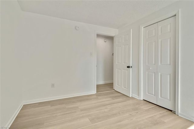 2403 Shell RD, Hampton, VA 23661