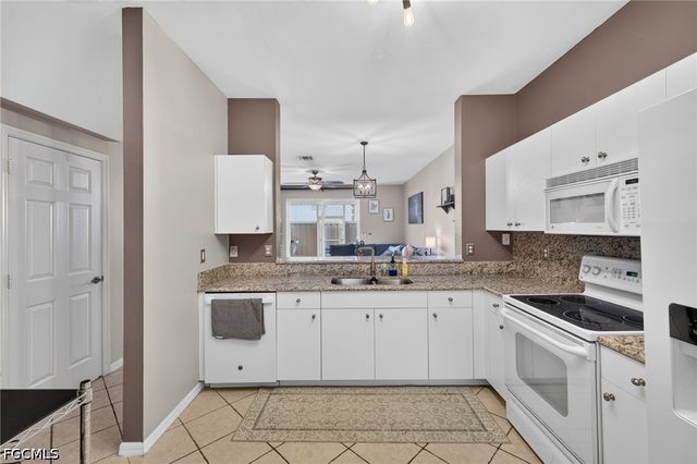 3009 Palmetto Oak DR 103, Fort Myers, FL 33916