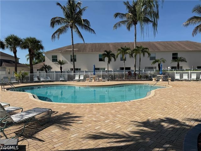 3009 Palmetto Oak DR 103, Fort Myers, FL 33916