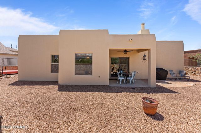 5956 Leaping Lizard Loop, Las Cruces, NM 88012