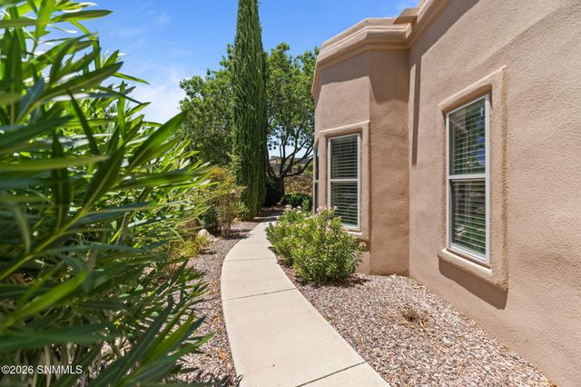 5956 Leaping Lizard Loop, Las Cruces, NM 88012