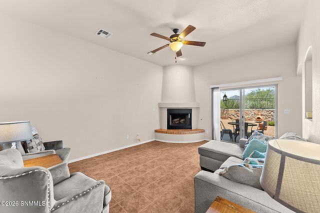 5956 Leaping Lizard Loop, Las Cruces, NM 88012