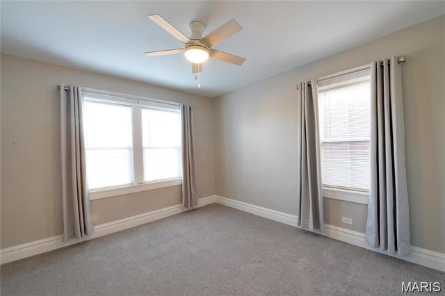 6607 Clayton Road 2E, Clayton, MO 63117