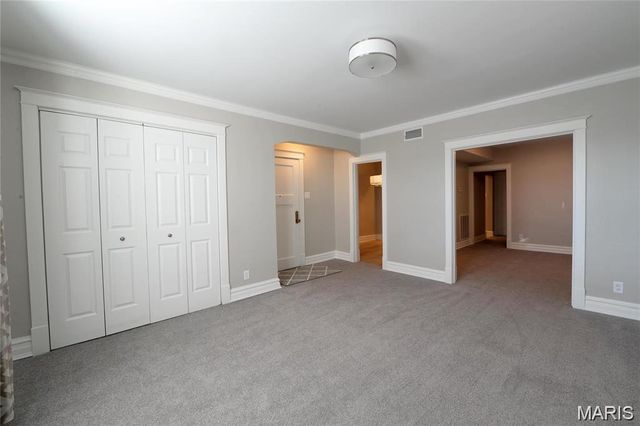 6607 Clayton Road 2E, Clayton, MO 63117