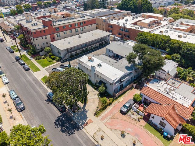 11130 Huston Street, North Hollywood, CA 91601