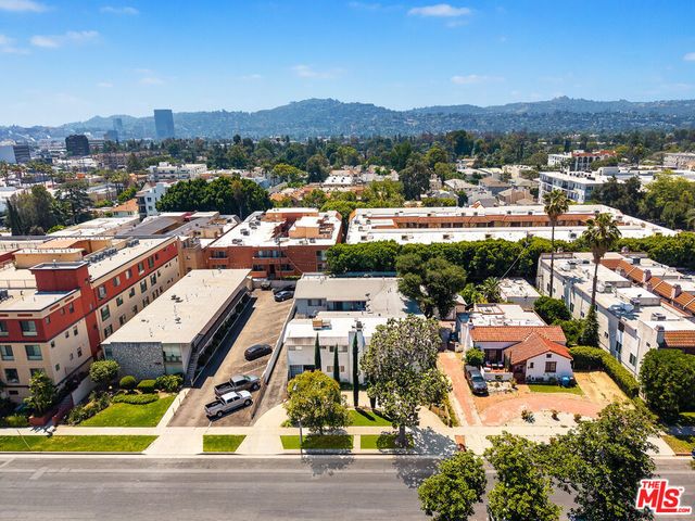 11130 Huston Street, North Hollywood, CA 91601