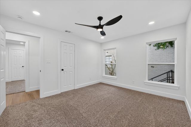 1607 Laura Road, River Oaks, TX 76114