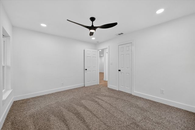 1607 Laura Road, River Oaks, TX 76114