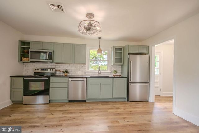 31686 KENILWORTH DR, Salisbury, MD 21804