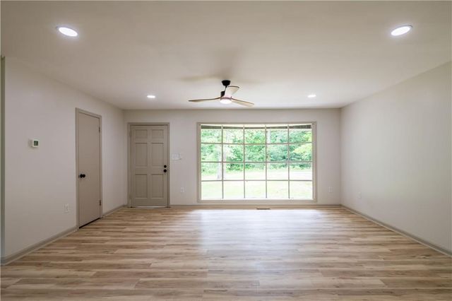 135 2nd Street, Rockmart, GA 30153