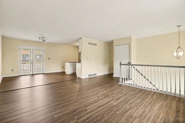 1458 Southwind Drive, Mason, OH 45040