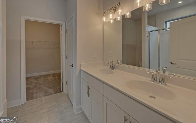 5989 Rollingwood Way, Hoschton, GA 30548