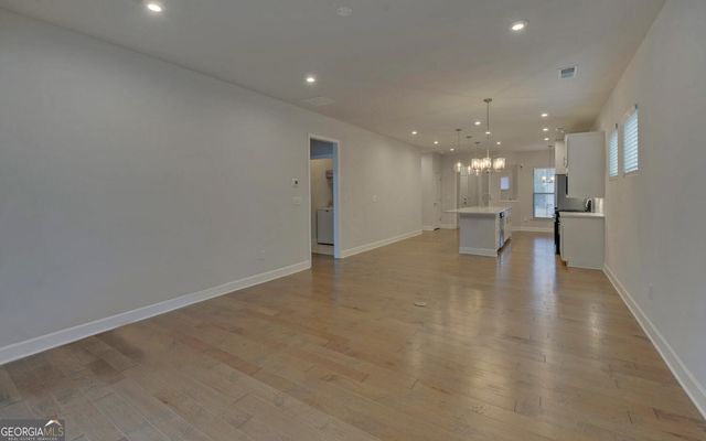 5989 Rollingwood Way, Hoschton, GA 30548