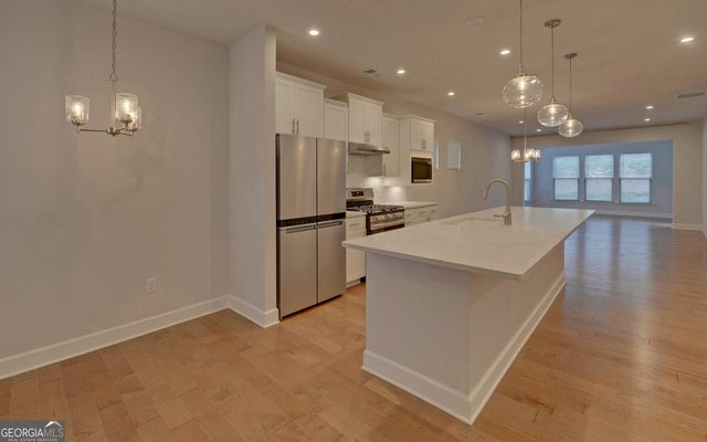 5989 Rollingwood Way, Hoschton, GA 30548