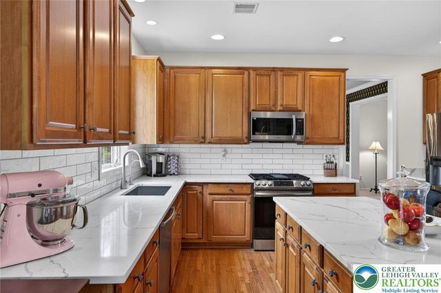 2347 Cross Creek Road, Lower Macungie Twp, PA 18062