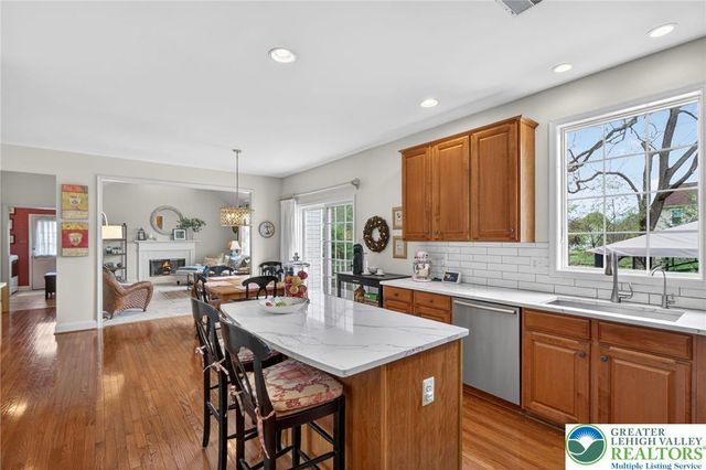 2347 Cross Creek Road, Lower Macungie Twp, PA 18062
