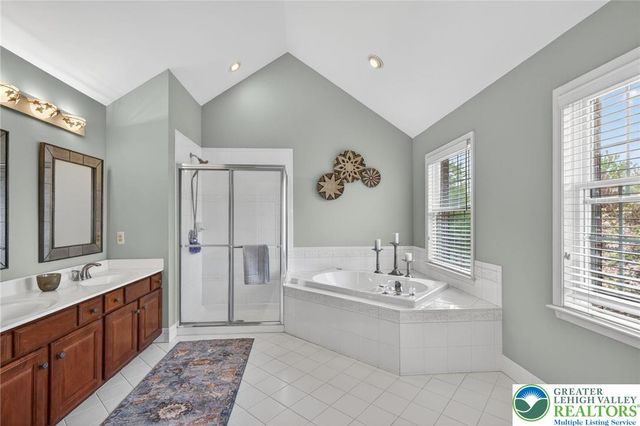 2347 Cross Creek Road, Lower Macungie Twp, PA 18062