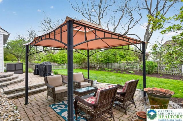 2347 Cross Creek Road, Lower Macungie Twp, PA 18062