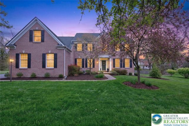 2347 Cross Creek Road, Lower Macungie Twp, PA 18062