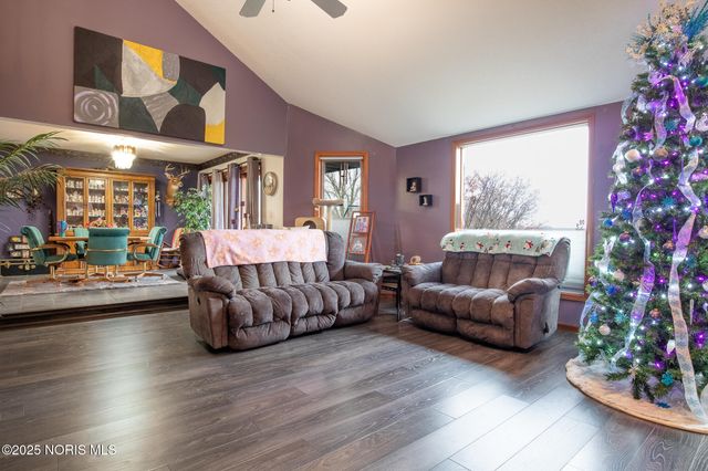 2332 County Road E, Edgerton, OH 43517