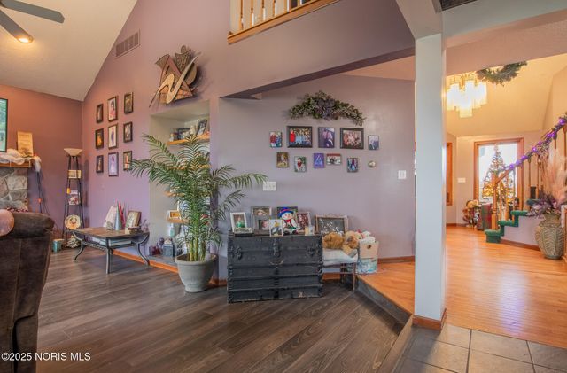 2332 County Road E, Edgerton, OH 43517