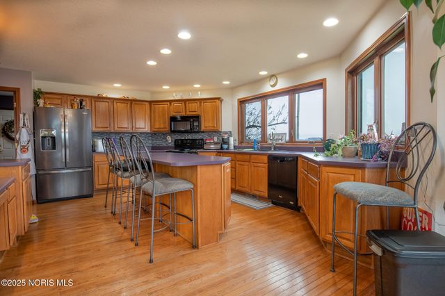 2332 County Road E, Edgerton, OH 43517