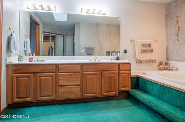 2332 County Road E, Edgerton, OH 43517