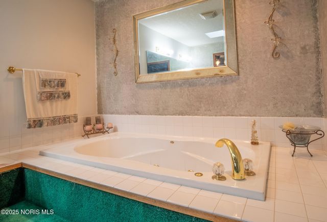 2332 County Road E, Edgerton, OH 43517