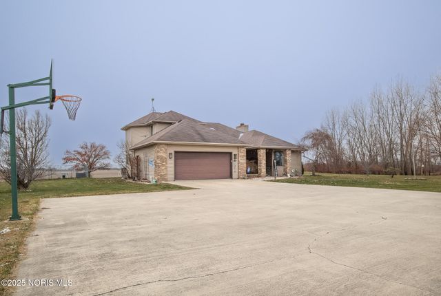 2332 County Road E, Edgerton, OH 43517