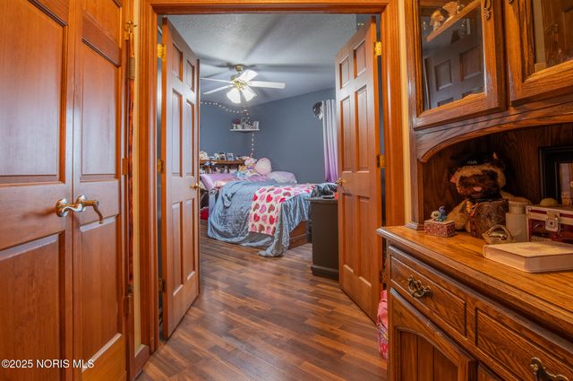 2332 County Road E, Edgerton, OH 43517