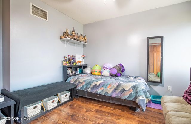 2332 County Road E, Edgerton, OH 43517