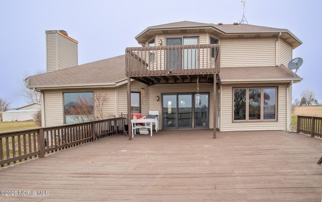 2332 County Road E, Edgerton, OH 43517