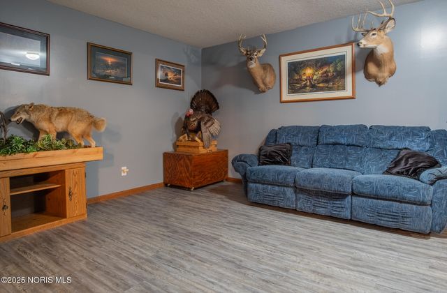 2332 County Road E, Edgerton, OH 43517