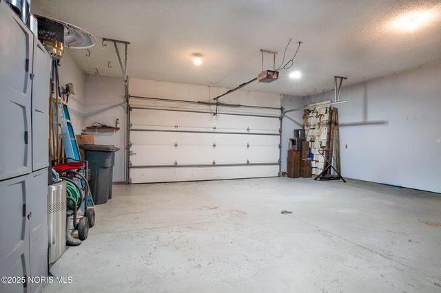 2332 County Road E, Edgerton, OH 43517