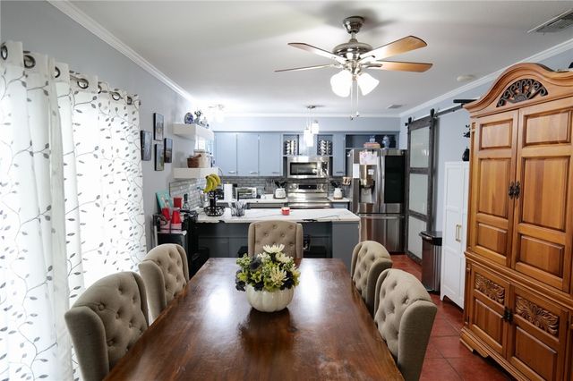 1817 Volga Dr, Corpus Christi, TX 78412