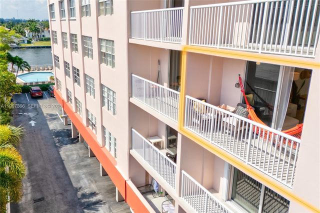 3161 S Ocean Dr 408, Hallandale Beach, FL 33009