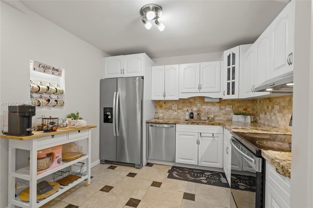 3161 S Ocean Dr 408, Hallandale Beach, FL 33009