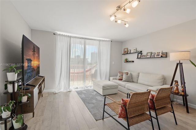 3161 S Ocean Dr 408, Hallandale Beach, FL 33009