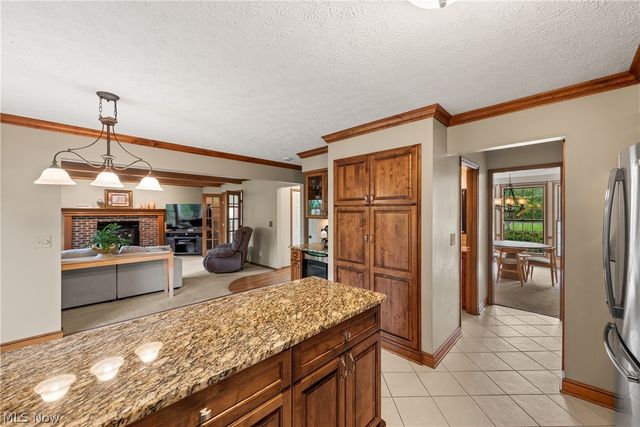 19874 Echo Drive, Strongsville, OH 44149