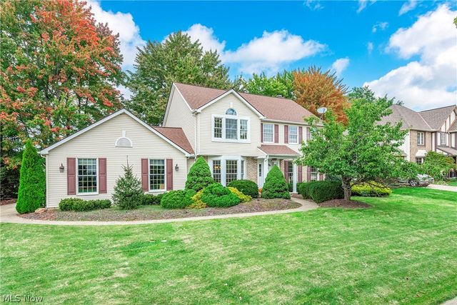 19874 Echo Drive, Strongsville, OH 44149