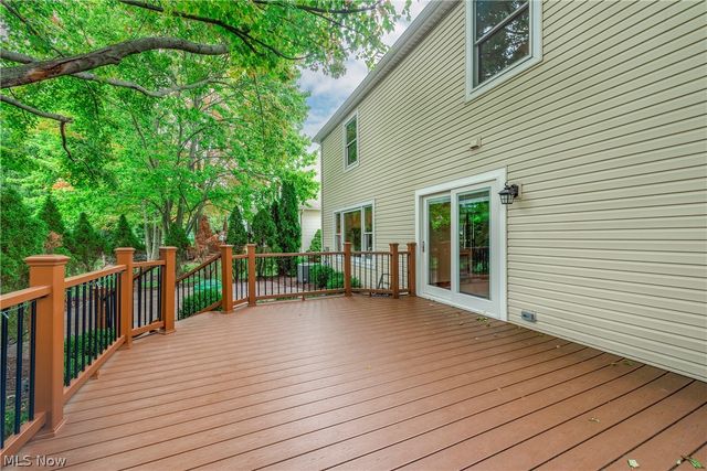 19874 Echo Drive, Strongsville, OH 44149