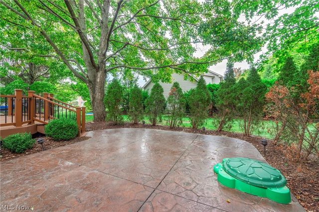 19874 Echo Drive, Strongsville, OH 44149