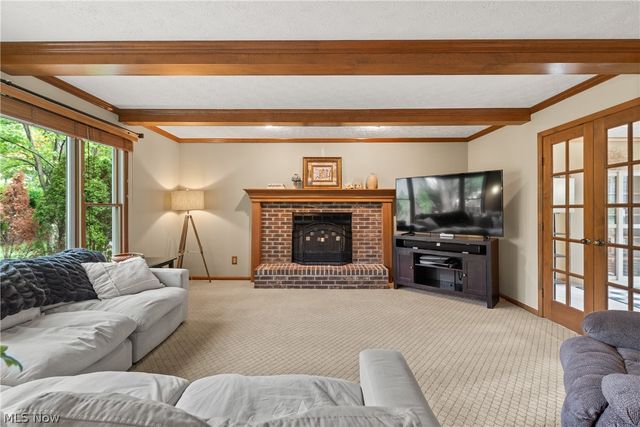 19874 Echo Drive, Strongsville, OH 44149