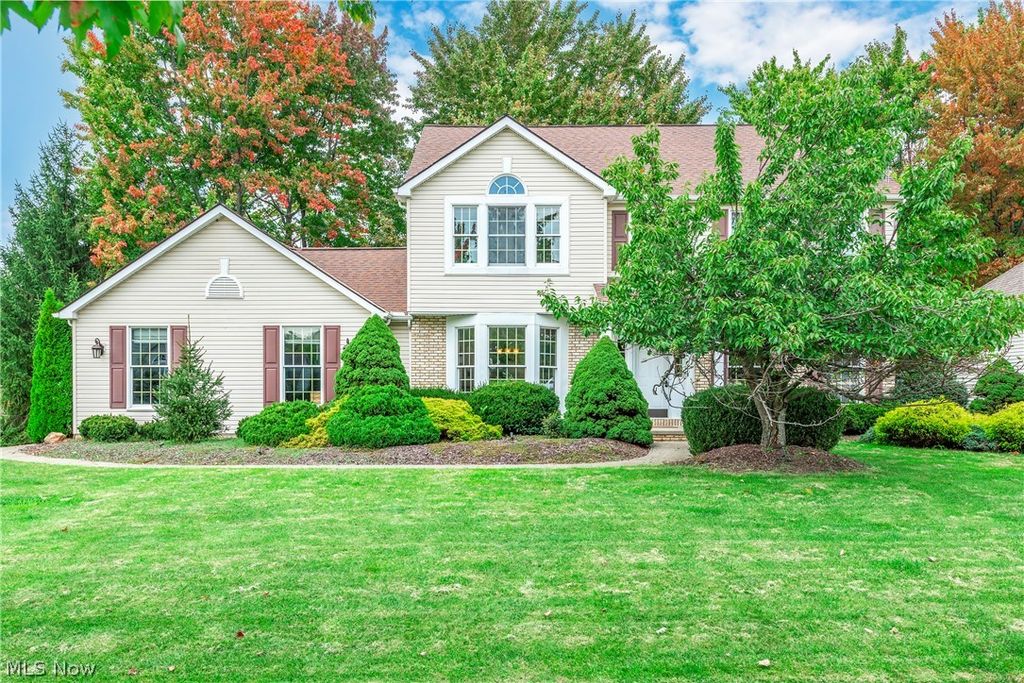 19874 Echo Drive, Strongsville, OH 44149