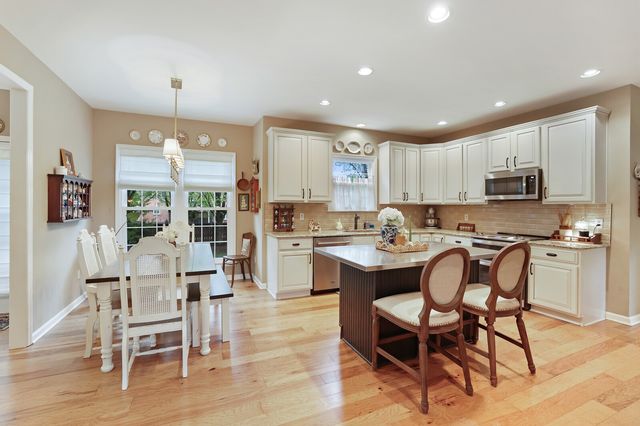 1813 Clinch Pl, Old Hickory, TN 37138