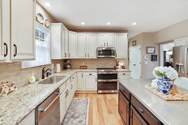 1813 Clinch Pl, Old Hickory, TN 37138