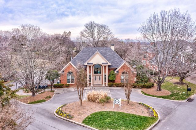 1813 Clinch Pl, Old Hickory, TN 37138