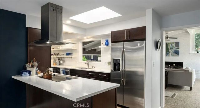 1264 W Celeste, Fresno, CA 93711