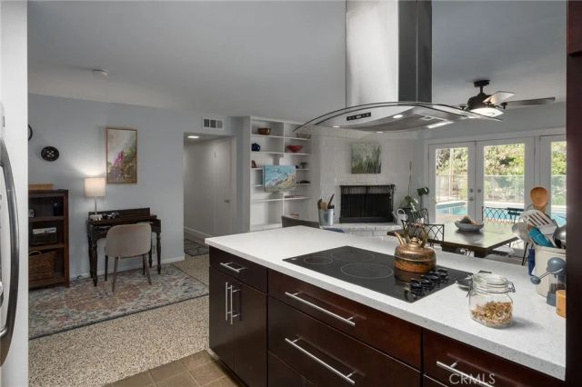 1264 W Celeste, Fresno, CA 93711